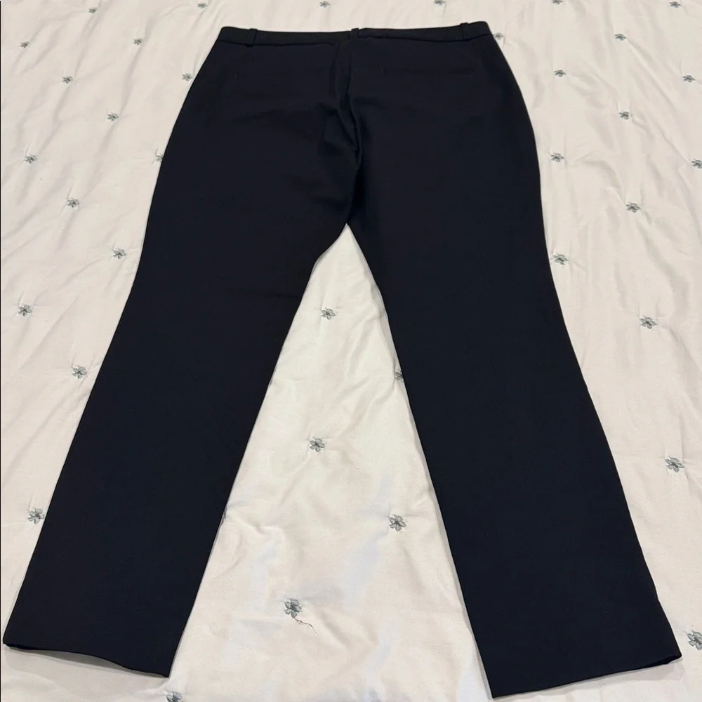 Banana Republic Women’s Black Dress Pants Sloan Curvy Fit - Picture 5 of 7